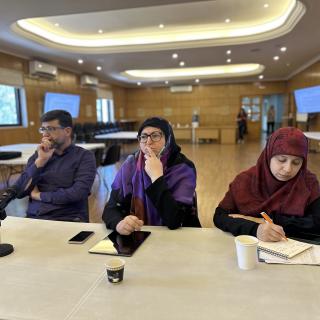 نحو متعلمٍ قادرٍ على التفكير والنمو الشخصي: اجتماع تنسيقي للجان المناهج في المركز التربوي