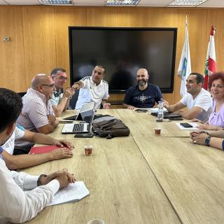 لجنة الرياضة والصحة تناقش تطوير مناهج التربية البدنية: نحو جيل صحي ونشيط ومواطن فعّال